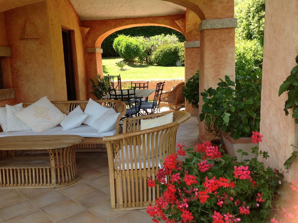 Villa Il Melograno Cannigione Exterior photo