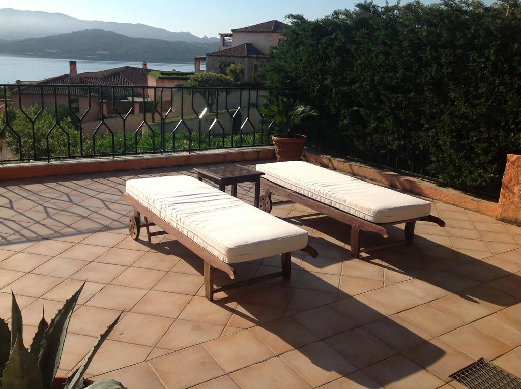 Villa Il Melograno Cannigione Exterior photo
