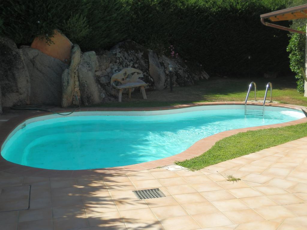 Villa Il Melograno Cannigione Exterior photo