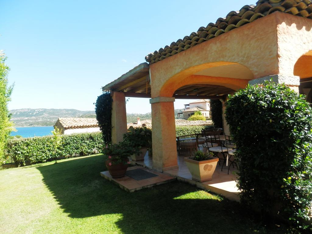 Villa Il Melograno Cannigione Exterior photo