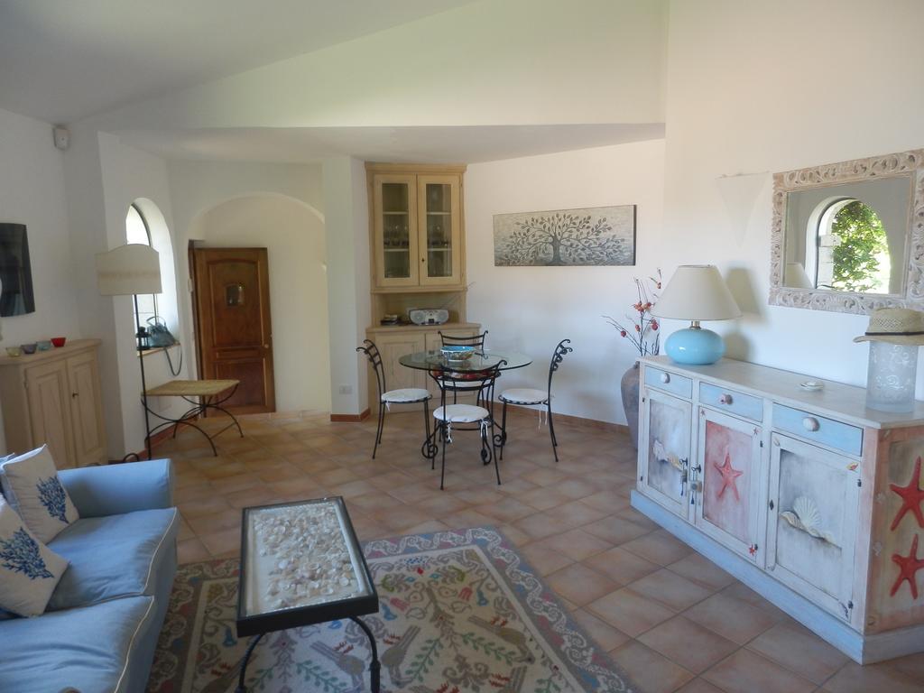 Villa Il Melograno Cannigione Exterior photo