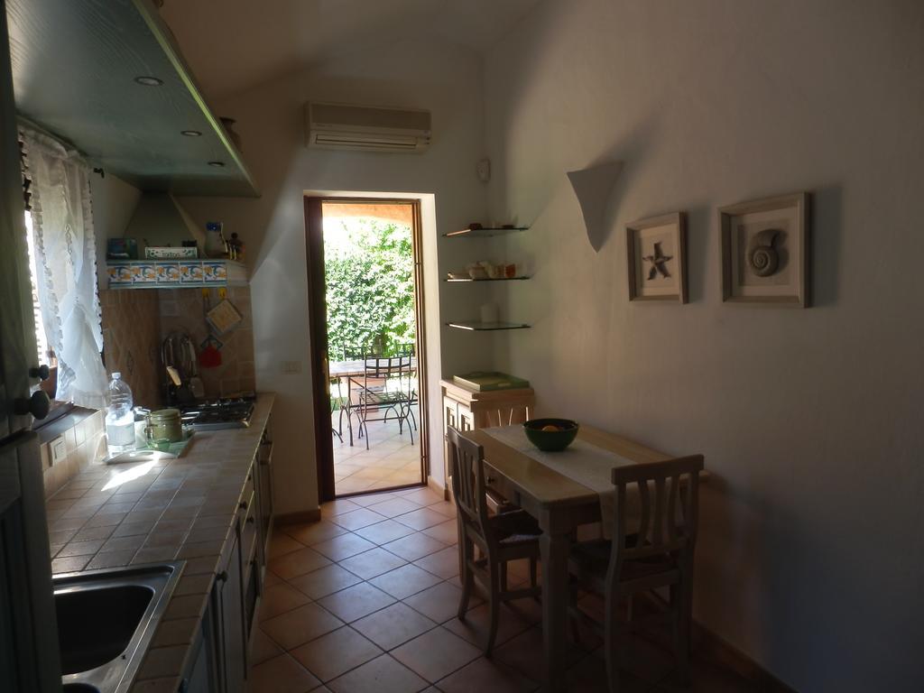 Villa Il Melograno Cannigione Exterior photo